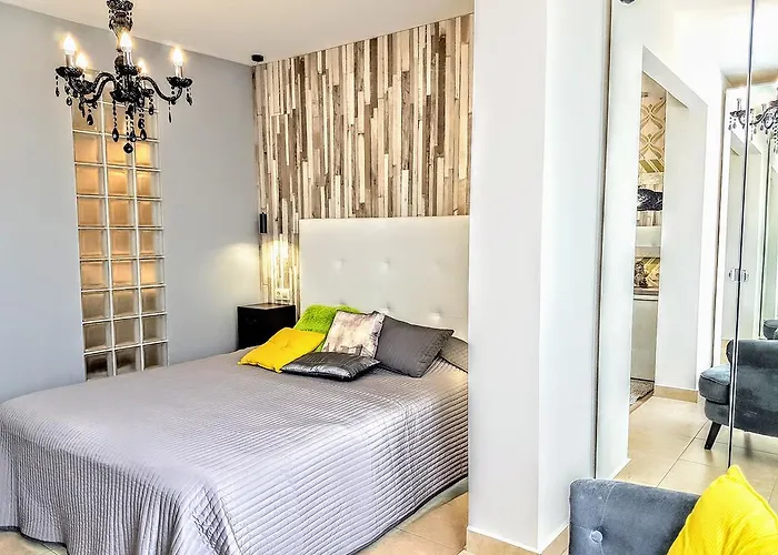 Townhouse *